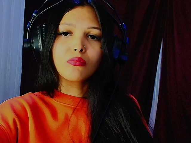 mommyjeva live cam on BongaCams