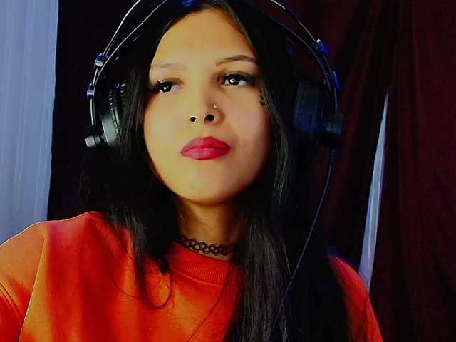 mommyjeva live cam on BongaCams