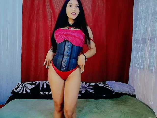 mommyjeva live cam on BongaCams