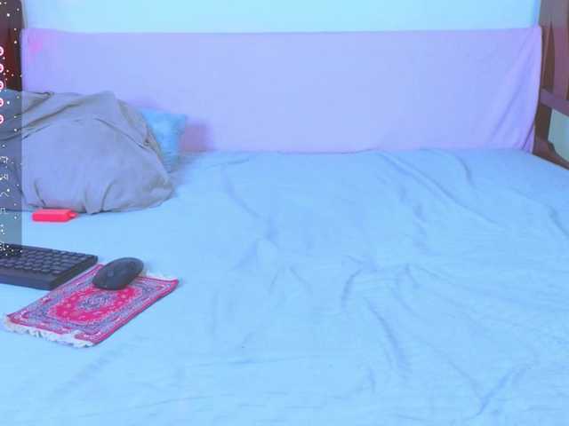 BladeNeon live cam on BongaCams