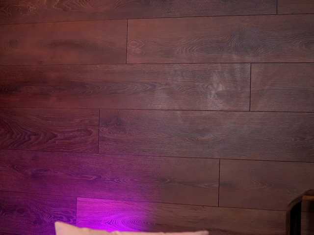 Sex chat gratuit in direct cu KairaAndrews pe BongaCams