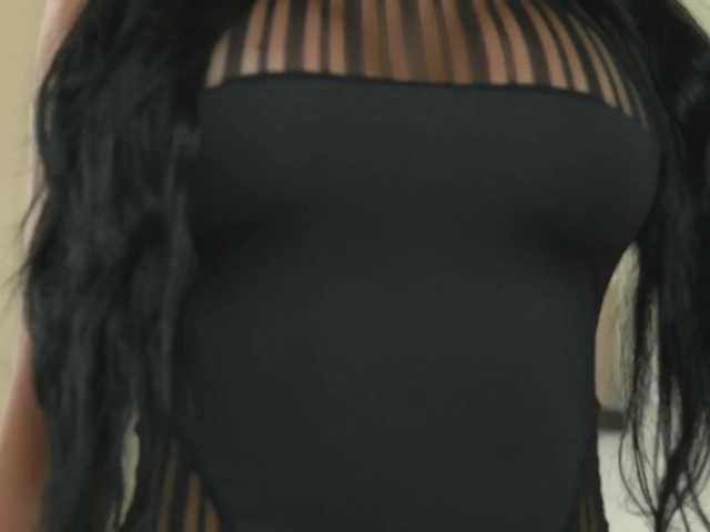 KairaAndrews live cam on BongaCams