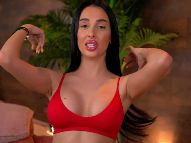 Sex chat gratuit in direct cu KairaAndrews pe BongaCams