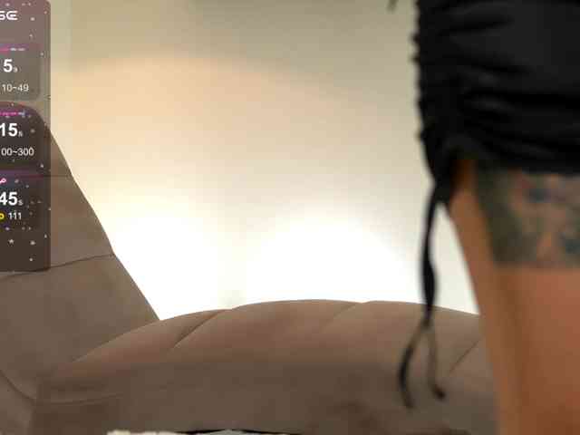 KairaAndrews webcam