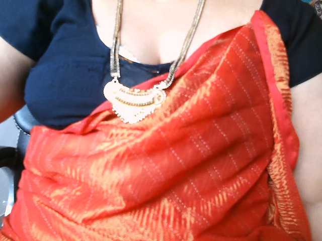 hotpavitra live cam on BongaCams