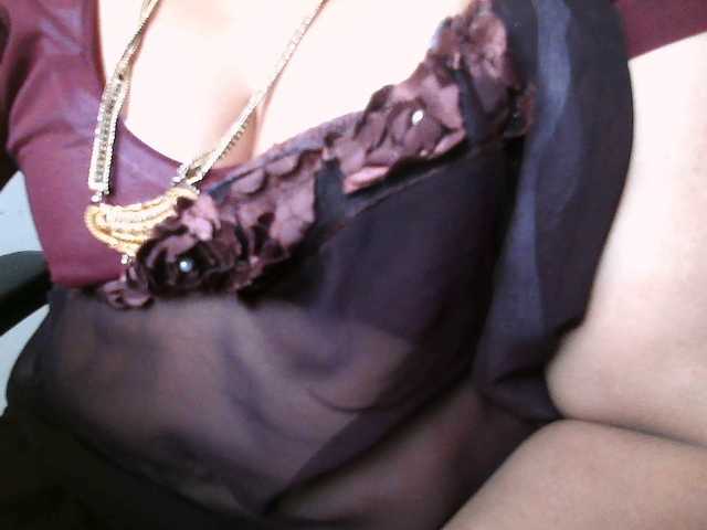 hotpavitra live cam on BongaCams