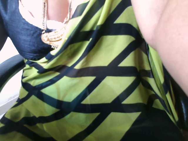 hotpavitra live cam on BongaCams