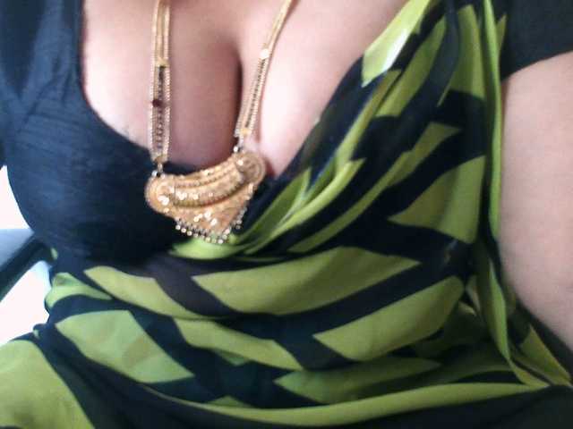 hotpavitra's BongaCams show and profile