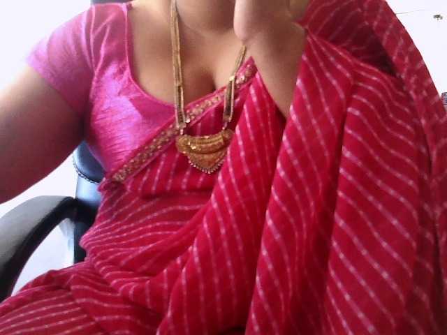 hotpavitra live cam on BongaCams