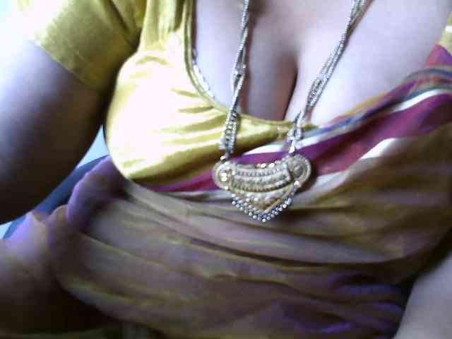 hotpavitra webcam