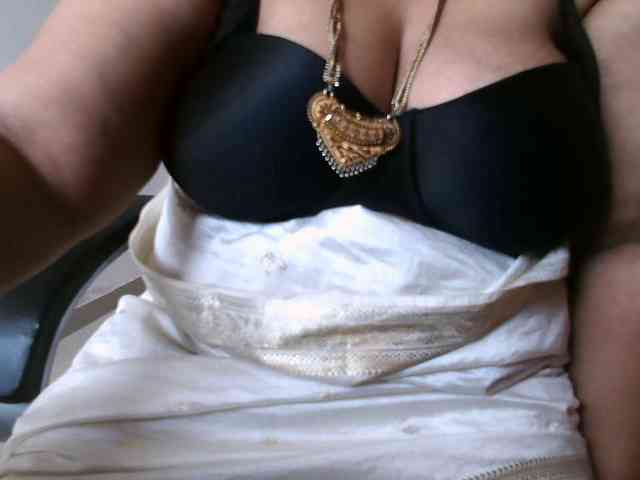 hotpavitra webcam