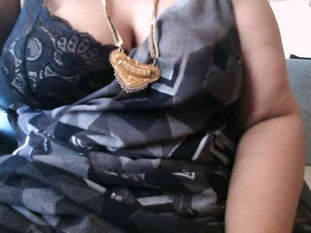 hotpavitra webcam