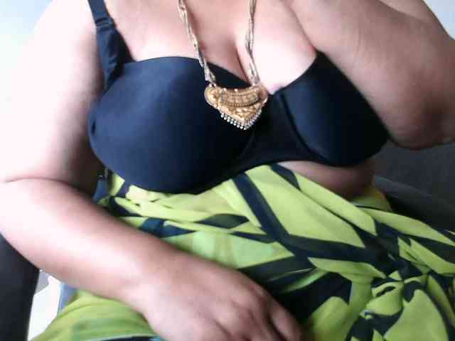 hotpavitra webcam