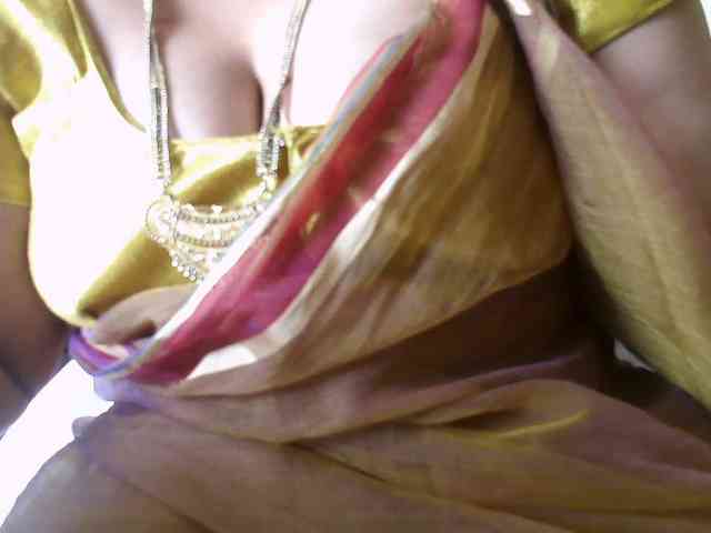 hotpavitra webcam