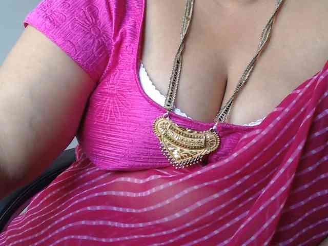 hotpavitra webcam