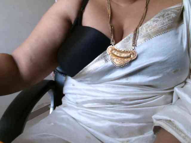 hotpavitra webcam