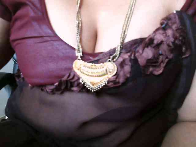hotpavitra webcam