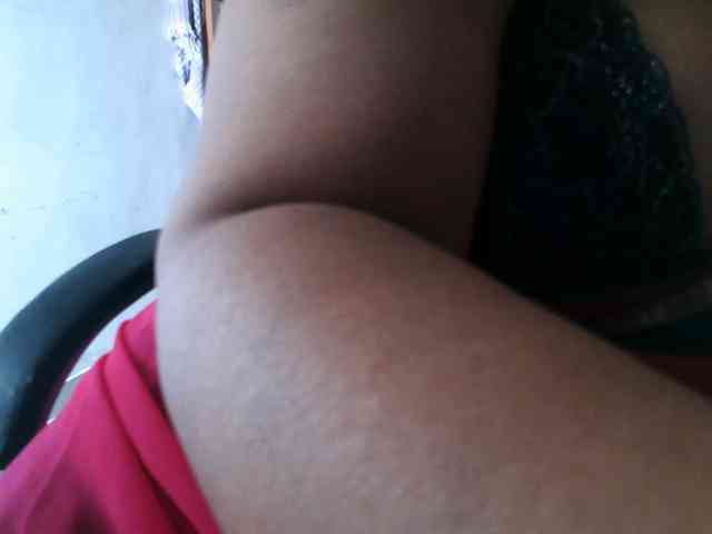 hotpavitra Live Webcam on BongaCams