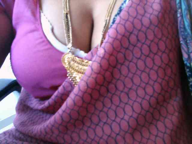 hotpavitra webcam