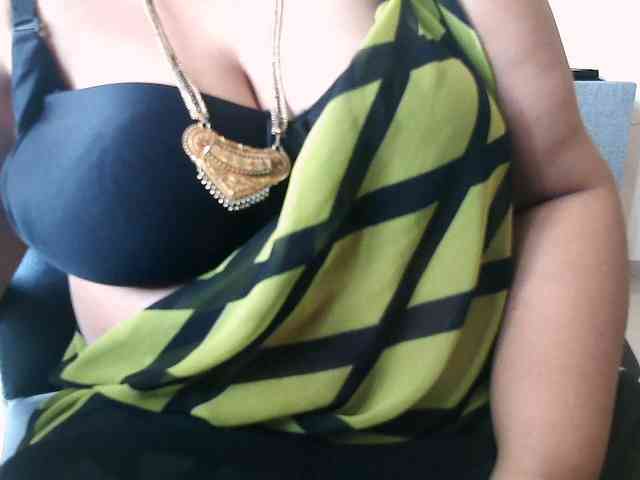 hotpavitra webcam