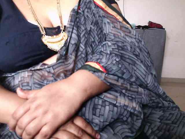 hotpavitra webcam