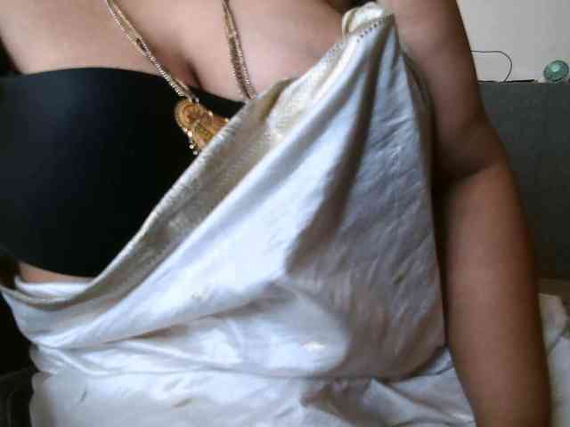 hotpavitra webcam