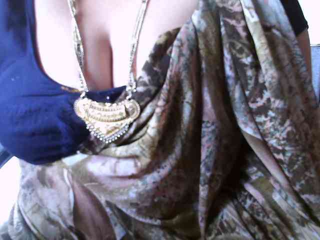hotpavitra webcam