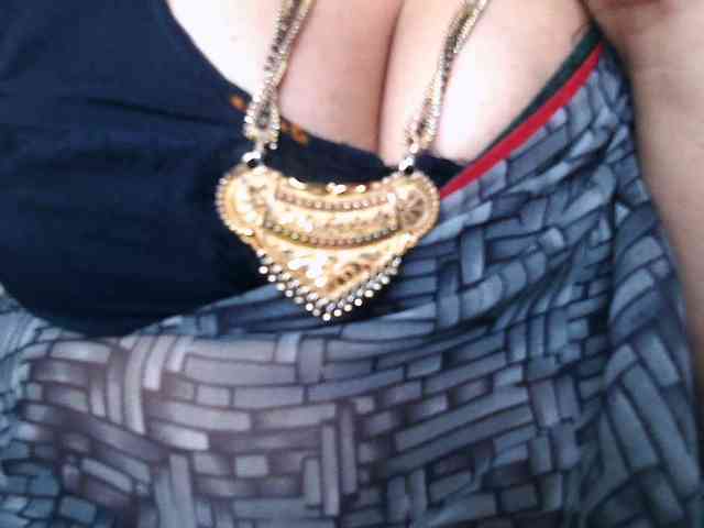 hotpavitra webcam