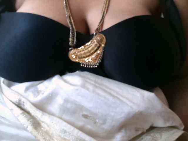 hotpavitra webcam