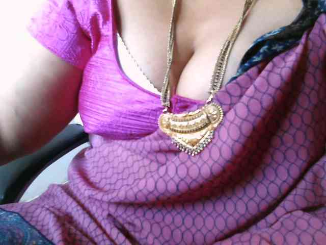 hotpavitra webcam