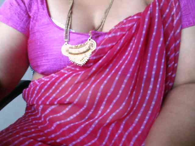 Model: hotpavitra