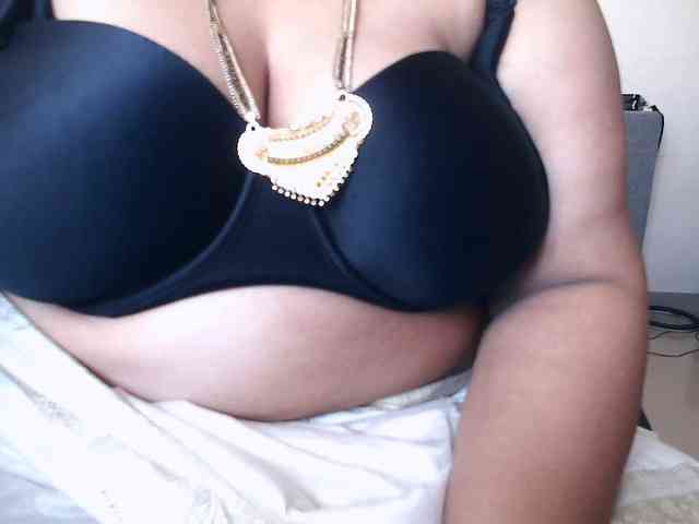 hotpavitra webcam