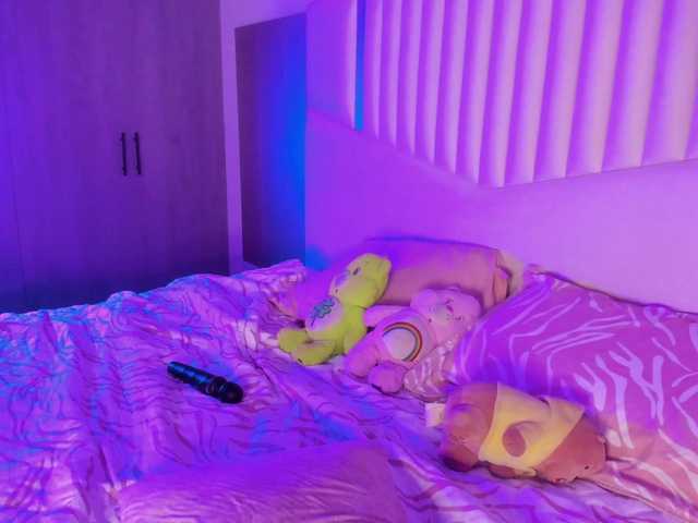 queen-angelique live cam on BongaCams