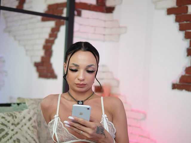 MaraJolie live cam on BongaCams