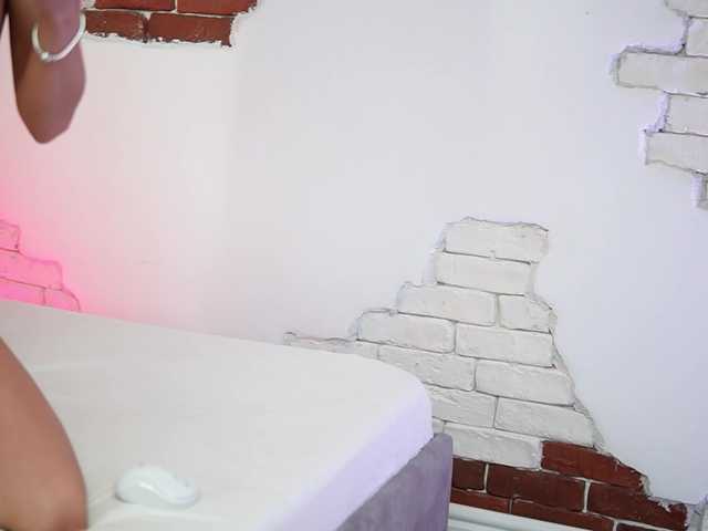 MaraJolie live cam preview