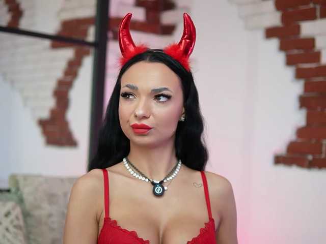 MaraJolie live cam on BongaCams