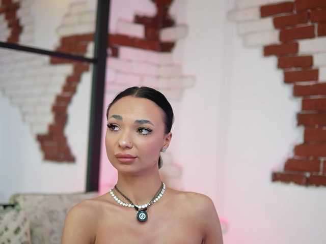MaraJolie live cam on BongaCams