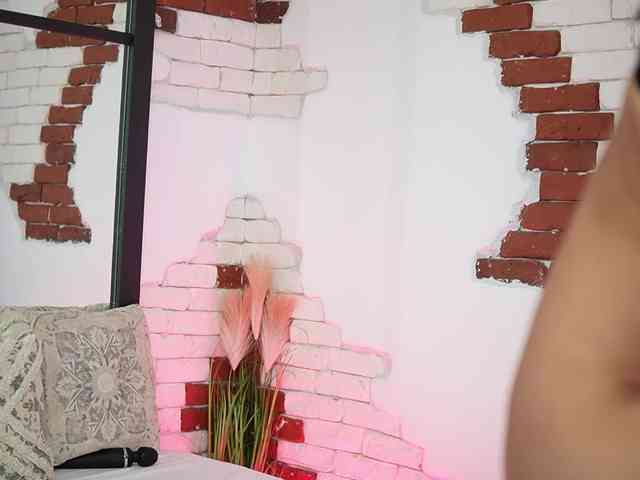 MaraJolie webcam