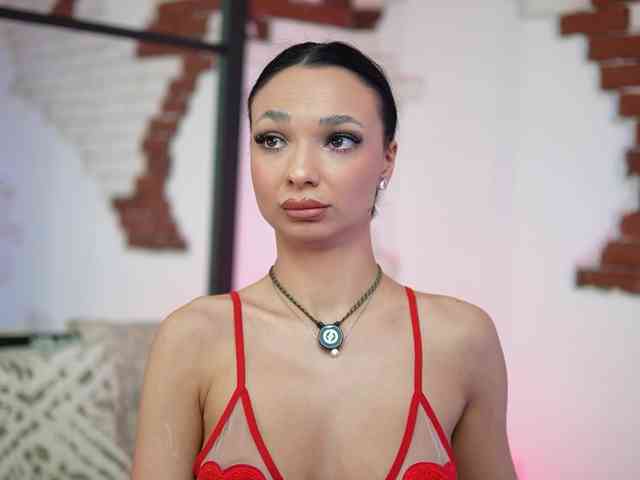 MaraJolie webcam
