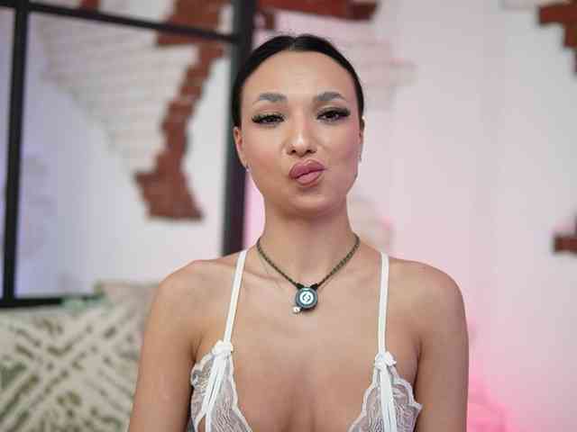 MaraJolie webcam