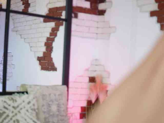 MaraJolie webcam