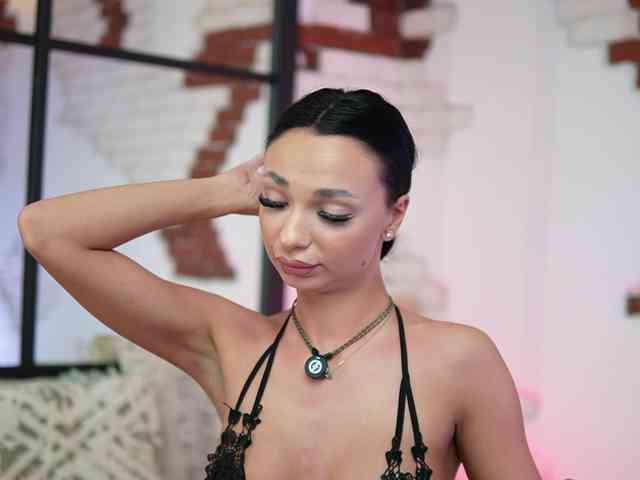 MaraJolie webcam