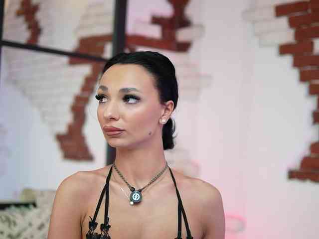 MaraJolie webcam