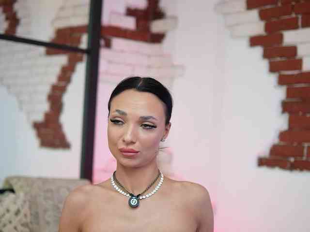 MaraJolie