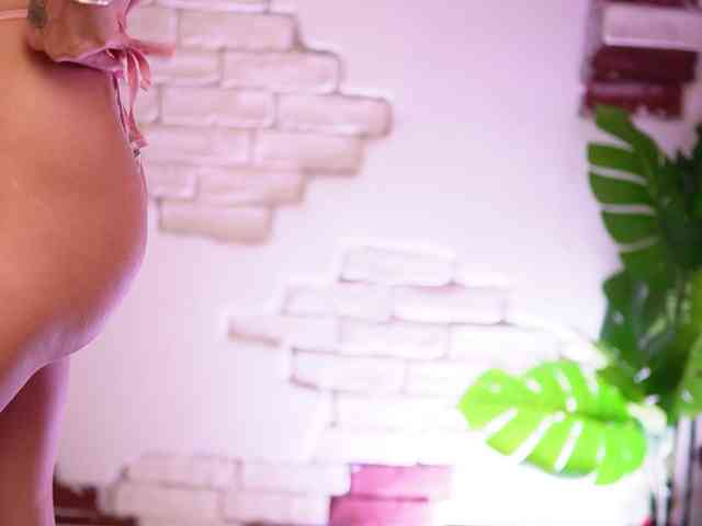 MaraJolie webcam