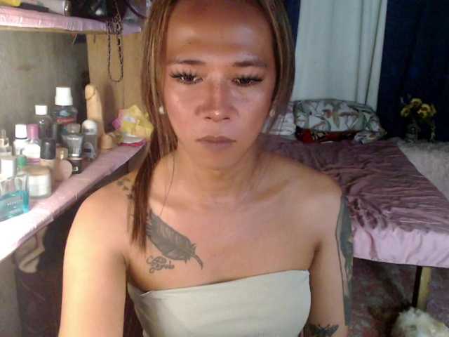 ursluttygirl live webcam show