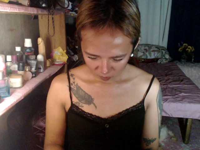 ursluttygirl live webcam show