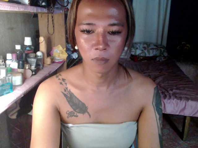 ursluttygirl live webcam show