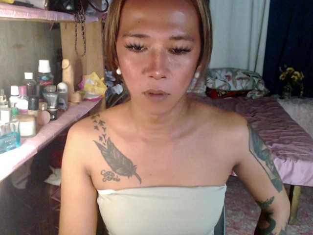 ursluttygirl live webcam show