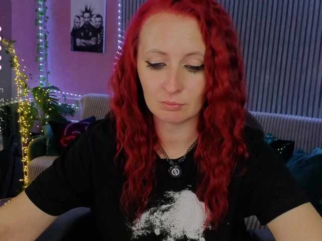 AlEnKa3112 live cam on BongaCams